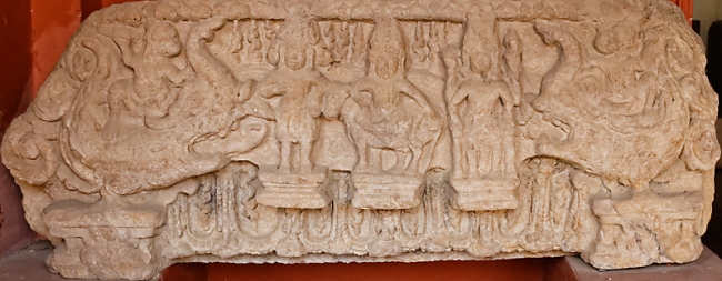 Phnom Penh-Musée National-098